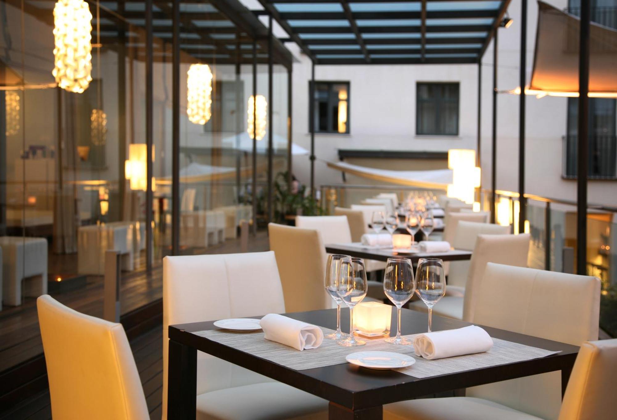 Hospes Palau De La Mar, Valencia, A Member Of Design Hotels Buitenkant foto Restaurant