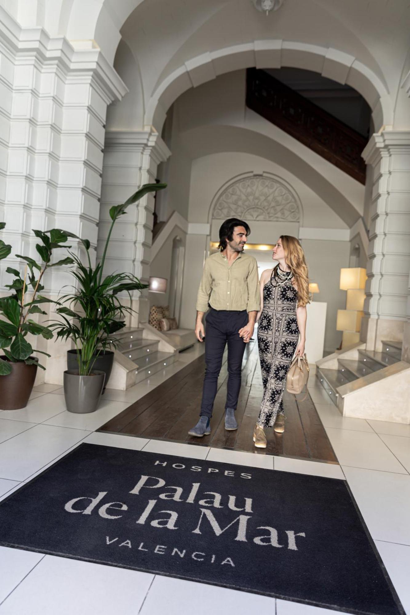 Hospes Palau De La Mar, Valencia, A Member Of Design Hotels Buitenkant foto The interior of the hotel