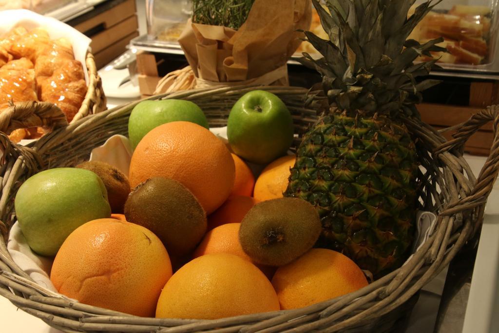 Hospes Palau De La Mar, Valencia, A Member Of Design Hotels Buitenkant foto Fruit